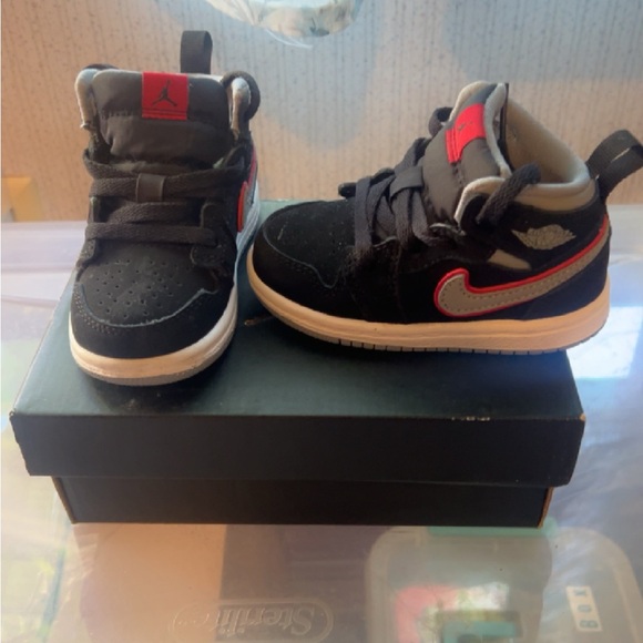 Jordan 1 mid - Picture 2 of 3